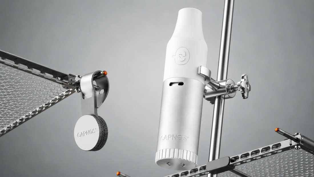 White CAPNOS Legura mounted in a lab rig